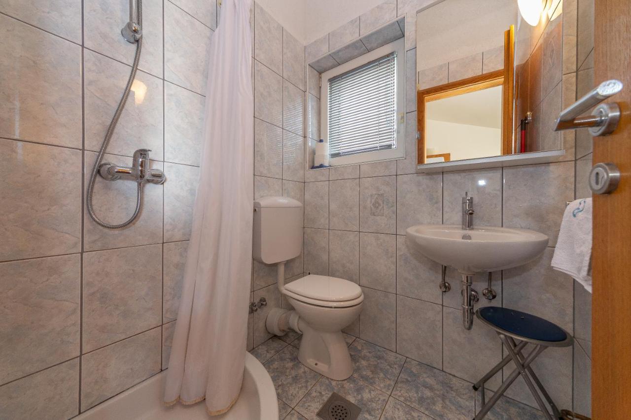 Apartments Dalmata Биоград-на-Мору Экстерьер фото