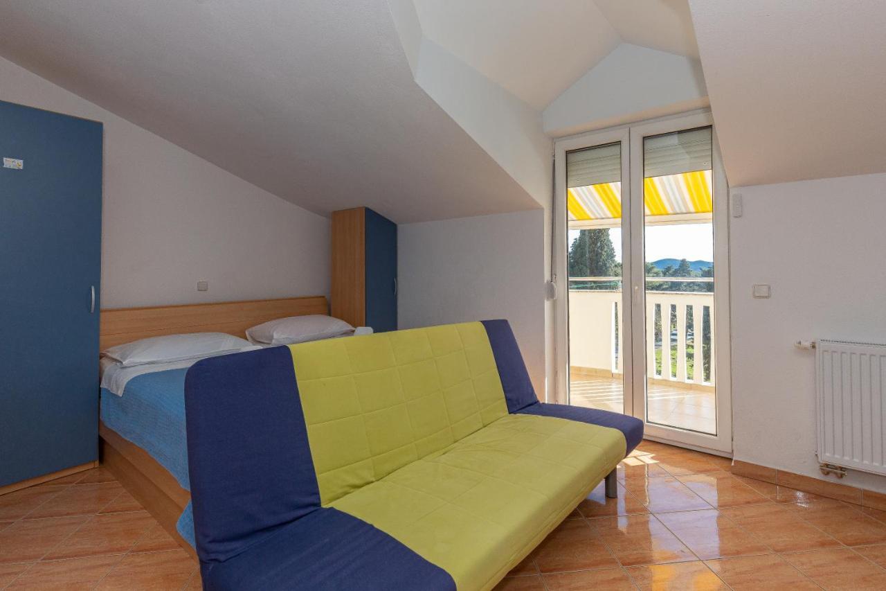 Apartments Dalmata Биоград-на-Мору Экстерьер фото