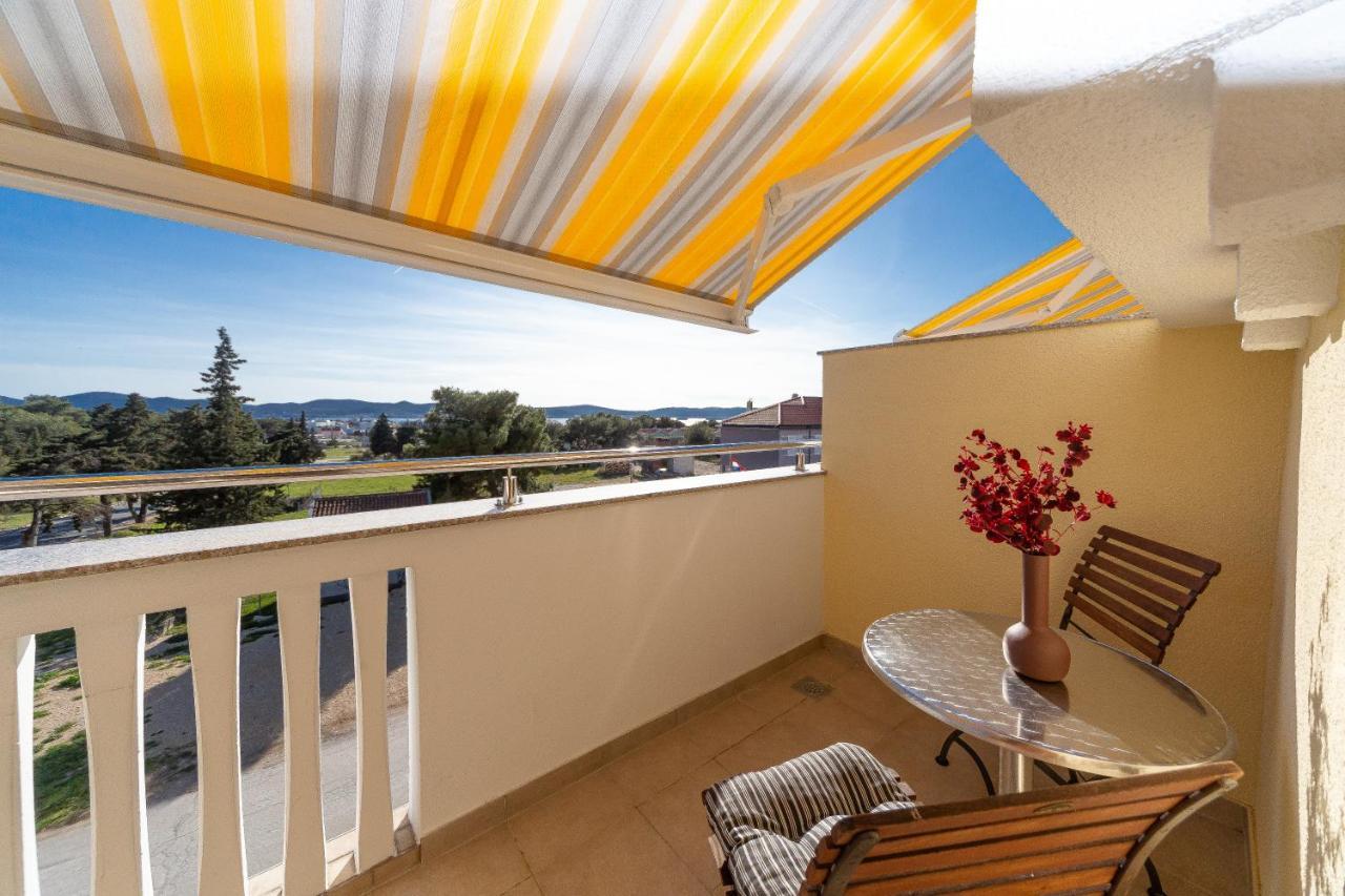 Apartments Dalmata Биоград-на-Мору Экстерьер фото
